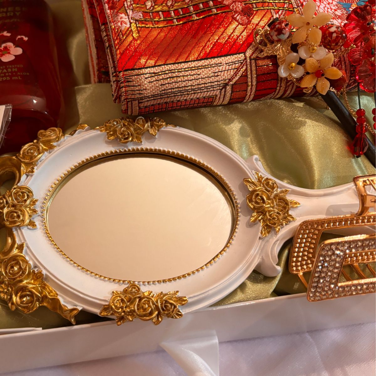 Vintage White & Gold Hand Mirror -Japanese Bridesmaid Gift